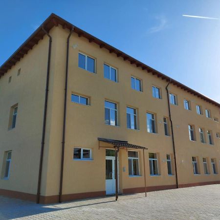 Apartamente Livada Râmnicu Vâlcea Kültér fotó