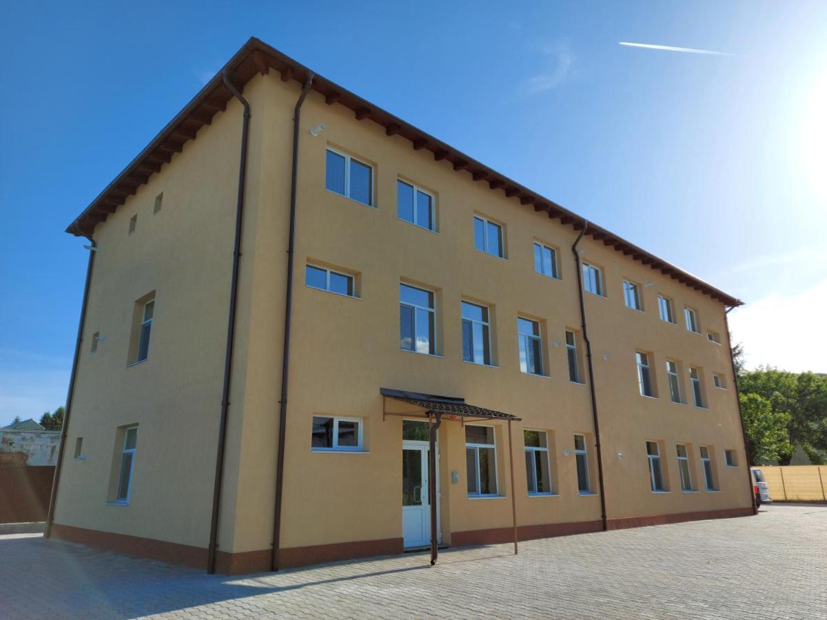 Apartamente Livada Râmnicu Vâlcea Kültér fotó
