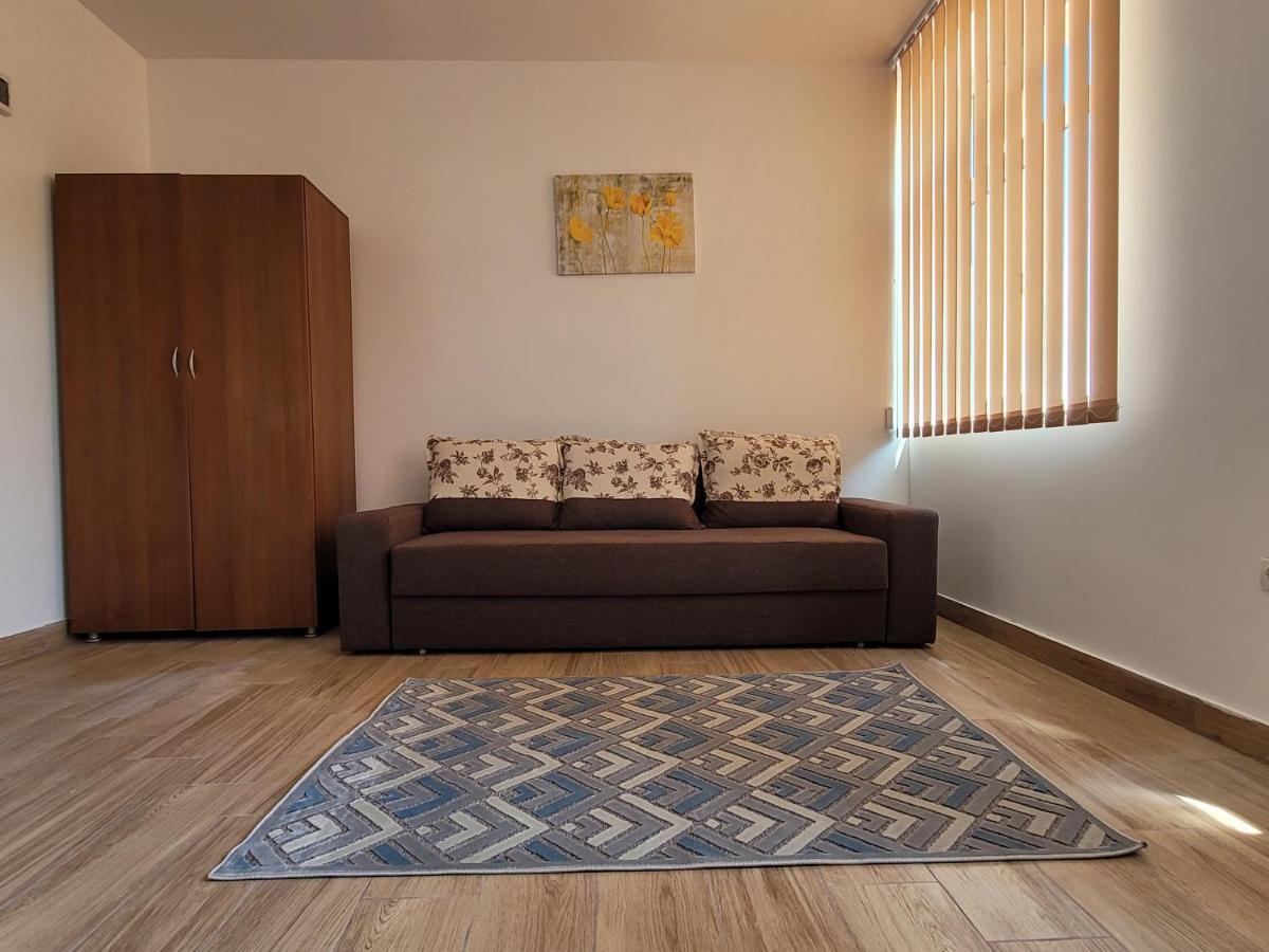 Apartamente Livada Râmnicu Vâlcea Kültér fotó