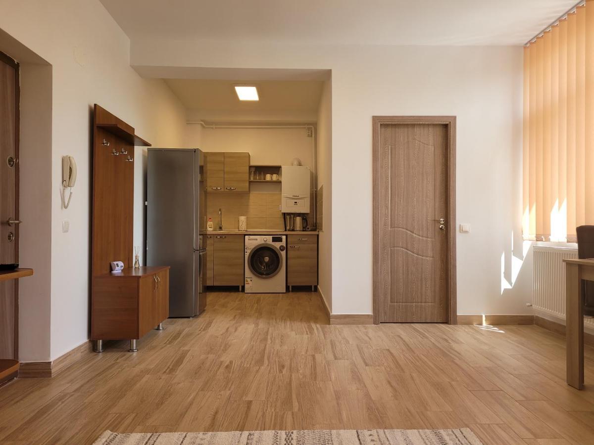 Apartamente Livada Râmnicu Vâlcea Kültér fotó
