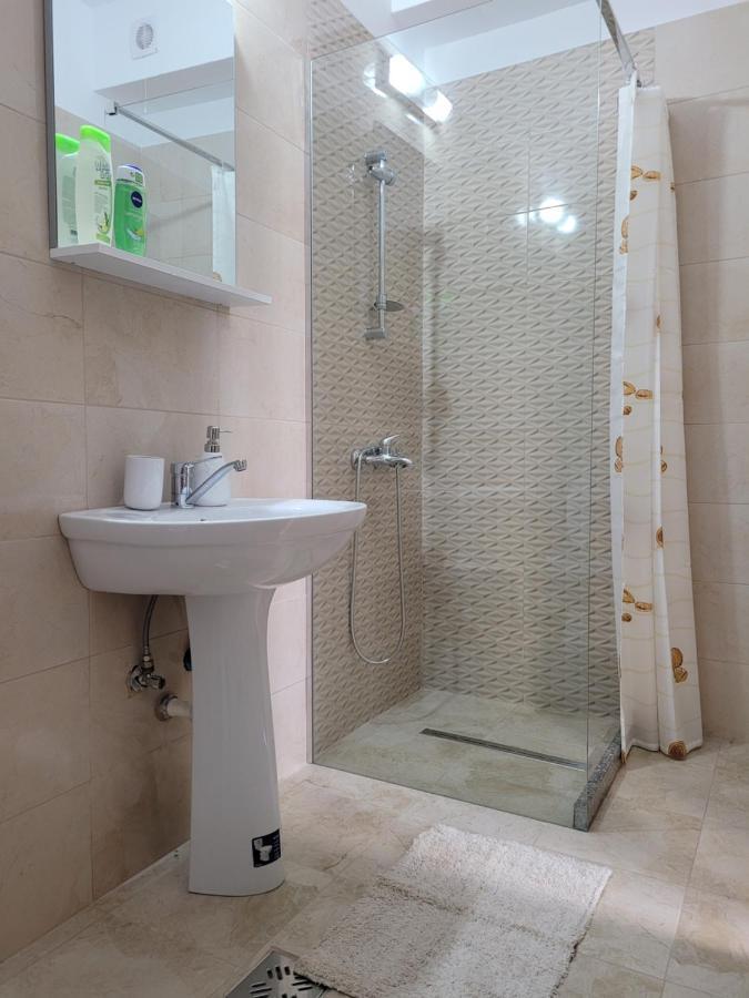 Apartamente Livada Râmnicu Vâlcea Kültér fotó