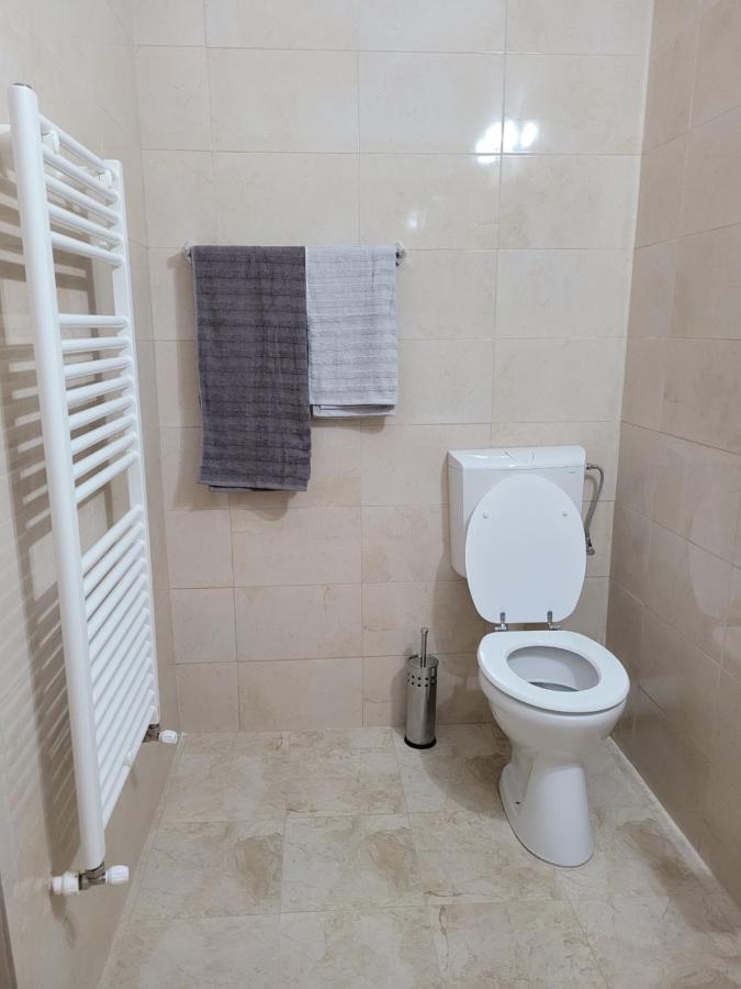 Apartamente Livada Râmnicu Vâlcea Kültér fotó