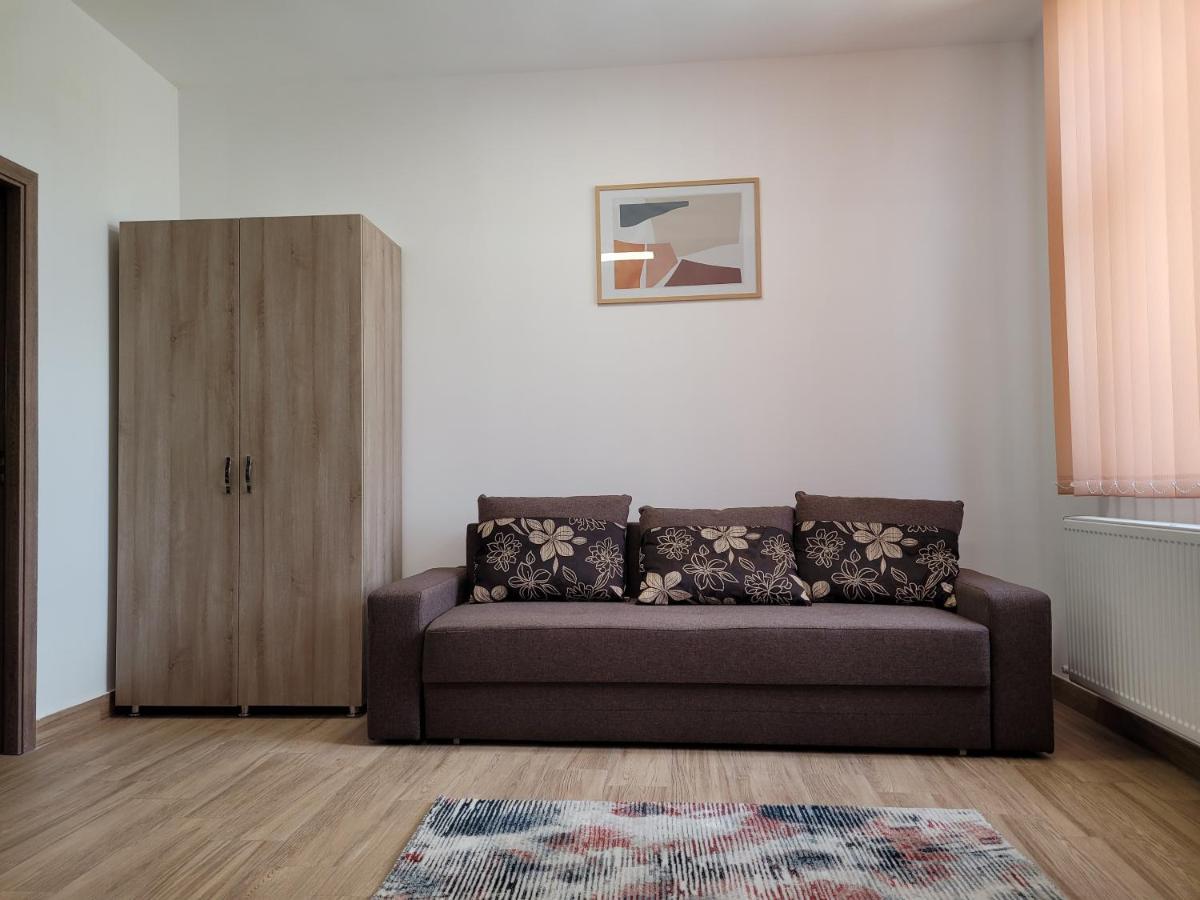 Apartamente Livada Râmnicu Vâlcea Kültér fotó